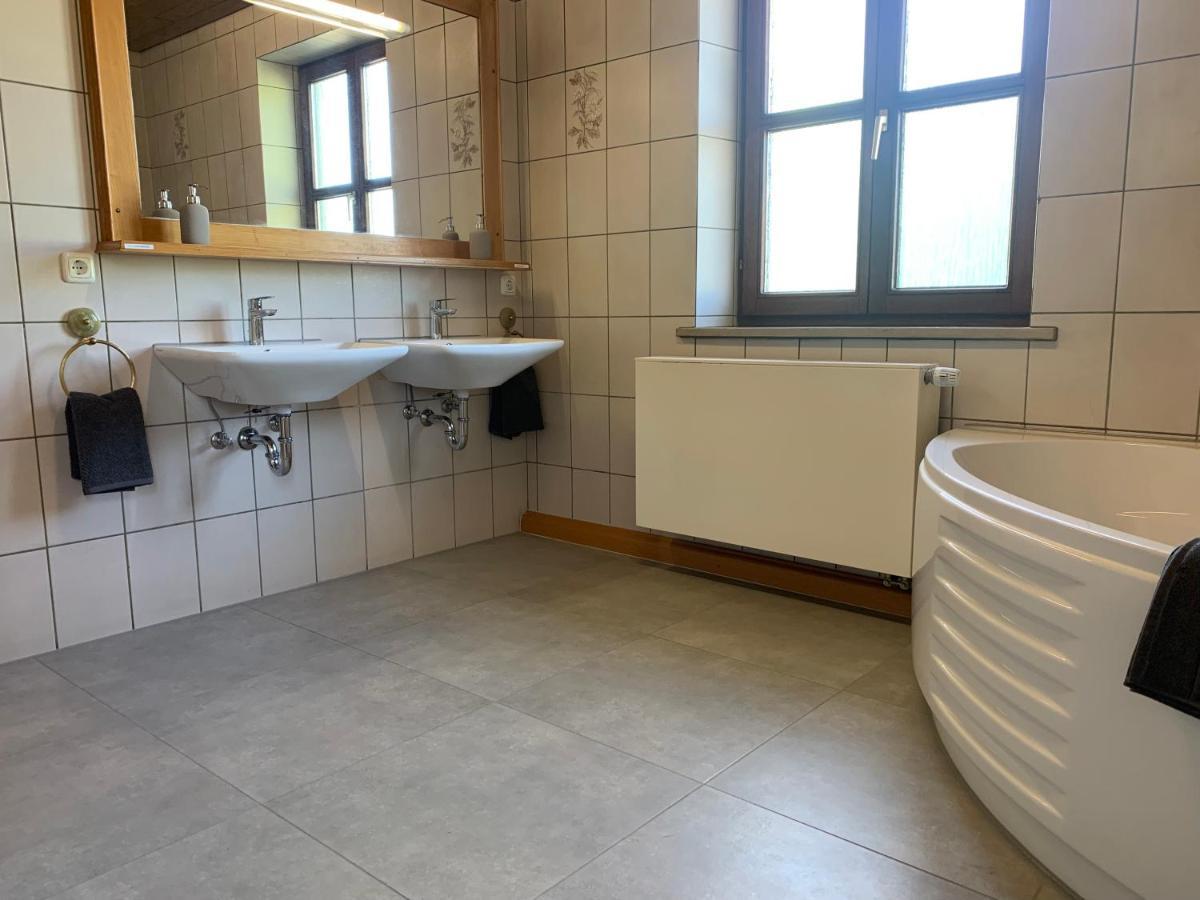 Villa Mit Pool Und Grillplatz In Regensburg Exteriör bild