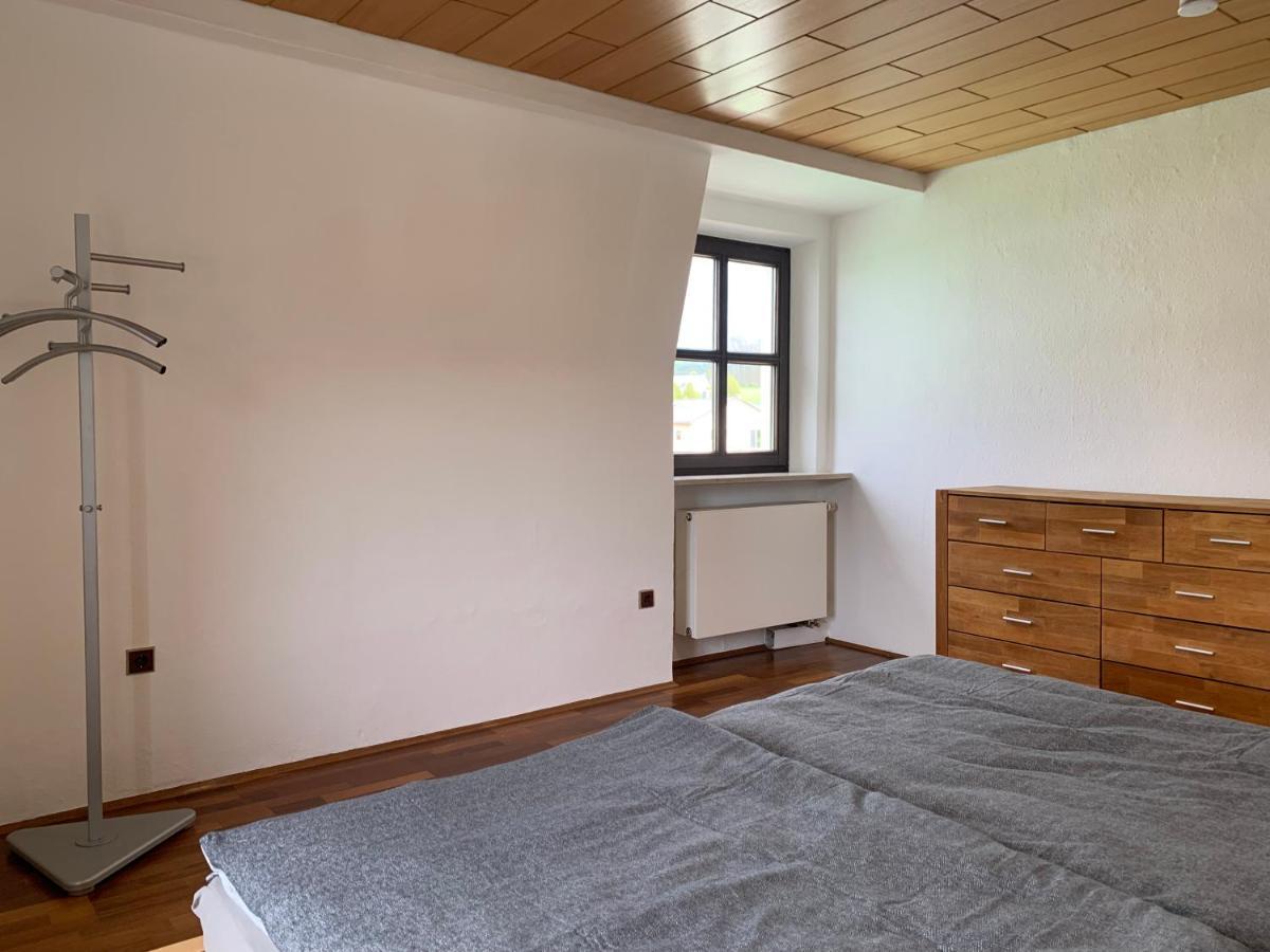 Villa Mit Pool Und Grillplatz In Regensburg Exteriör bild